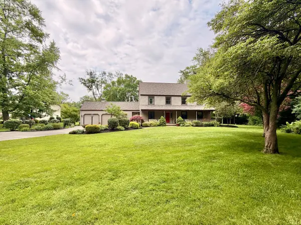 27 Ridge Drive, Fremont, OH 43420