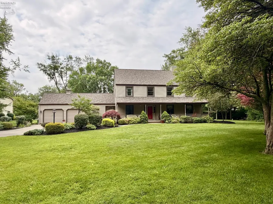 27 Ridge Drive, Fremont, OH 43420 - #2