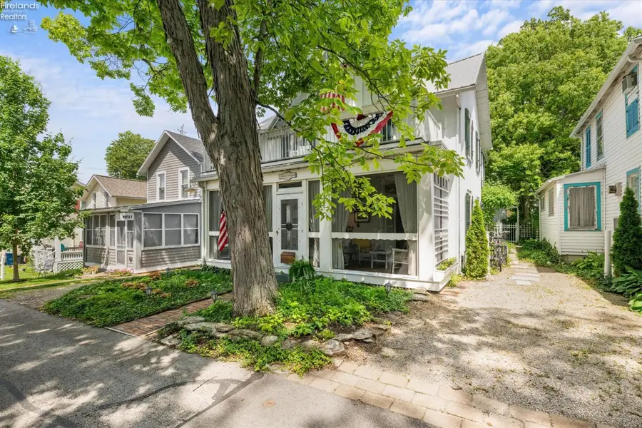 225 Sycamore Avenue, Lakeside, OH 43440 - #3