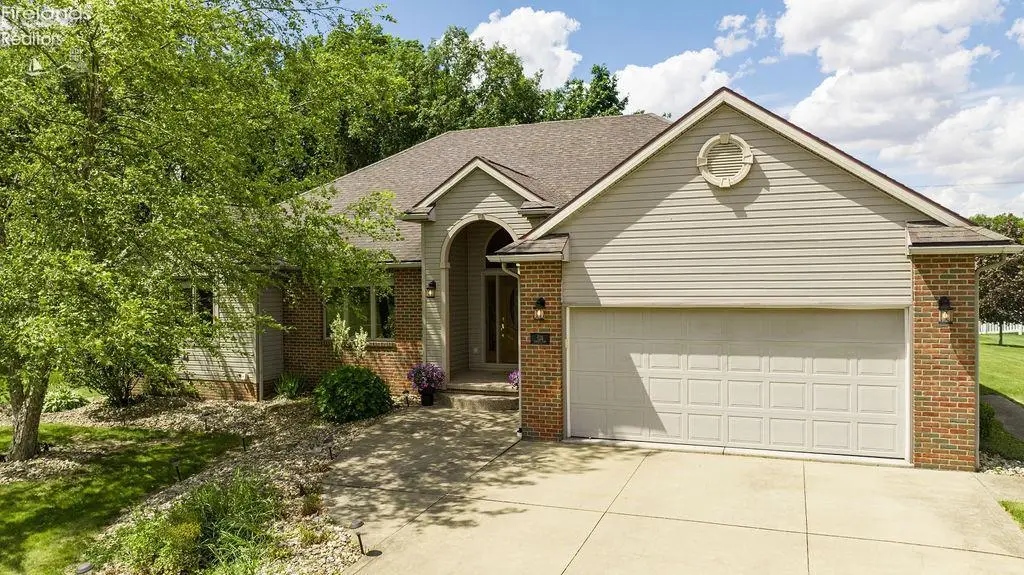 624 Linden Lane, Willard, OH 44890 - #1