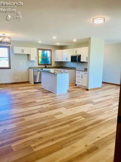 5580 E Port Clinton Eastern Road, Marblehead, OH 43440 - #3