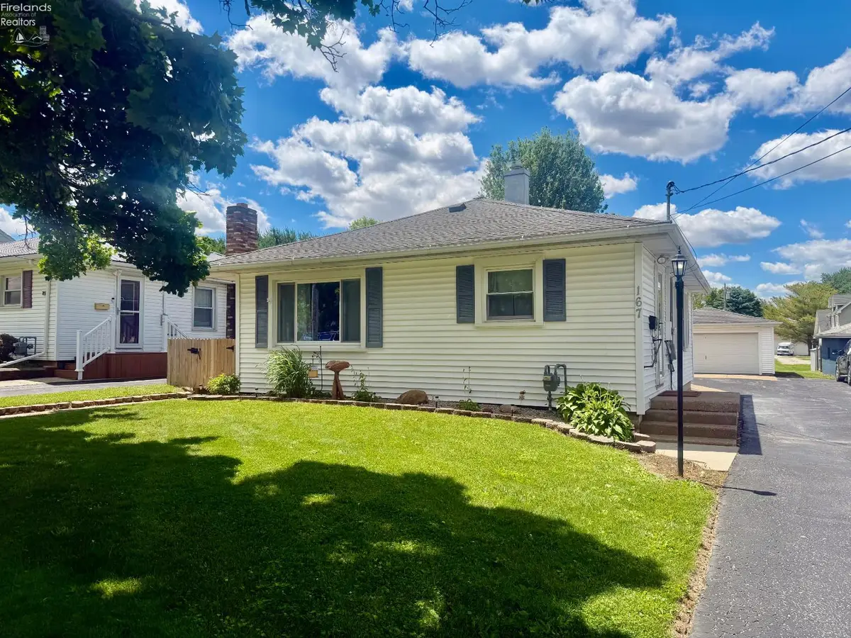 167 Walnut St., Bellevue, OH 44811 - #1
