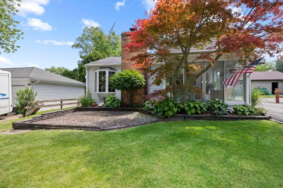 352 N Willow Dale Road, Marblehead, OH 43440 - #1