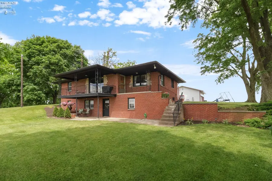 1778 W Main Street, Bellevue, OH 44811 - #2