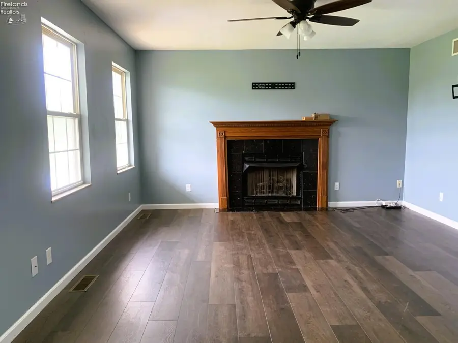 705 State Route 61 E, Norwalk, OH 44857 - #2