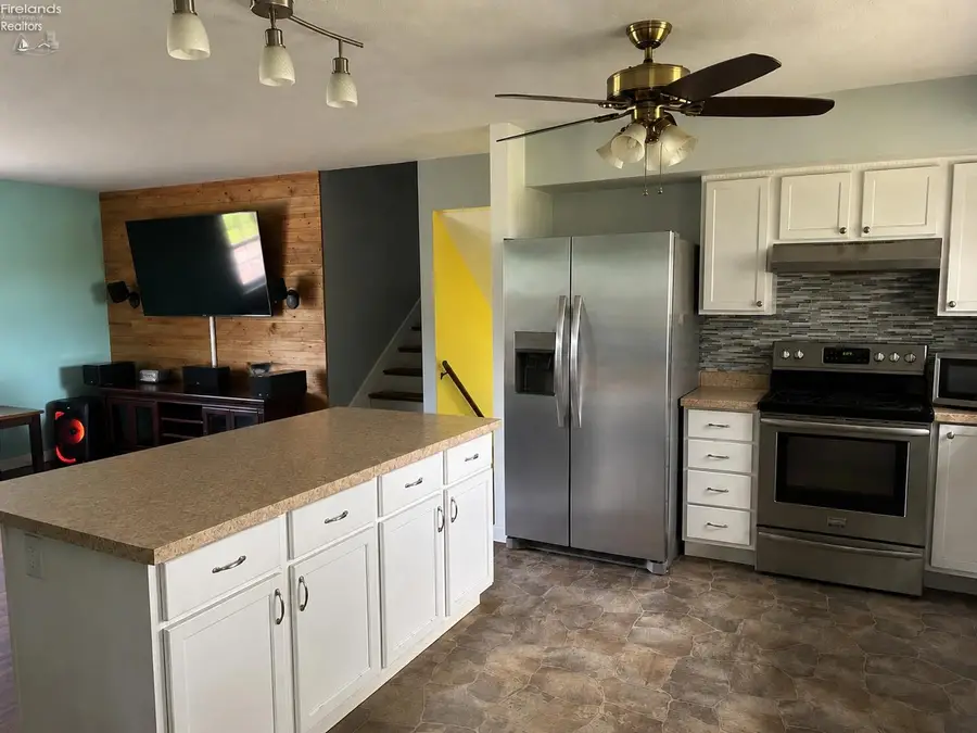 7404 Parker Road, Castalia, OH 44824 - #3