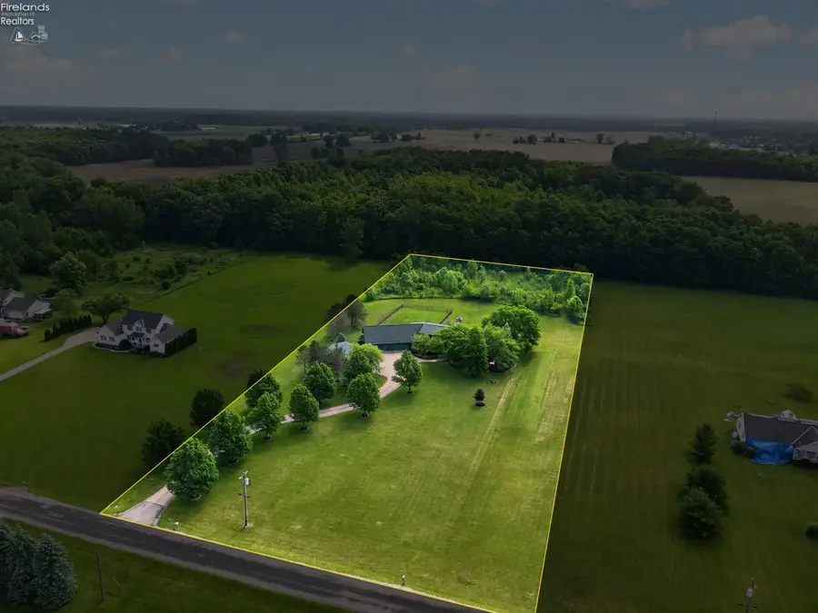 16727 Pitts Road, Wellington, OH 44090 - #2