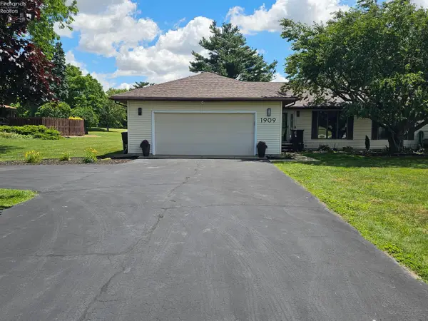 1909 South Main St., Clyde, OH 43410