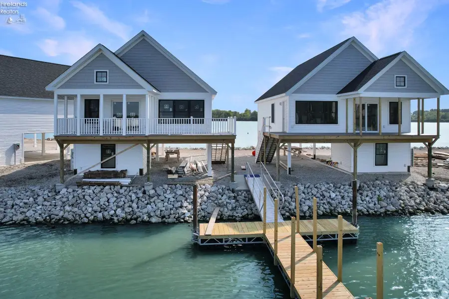 545 W Lakeshore Drive #35, Port Clinton, OH 43452 - #2