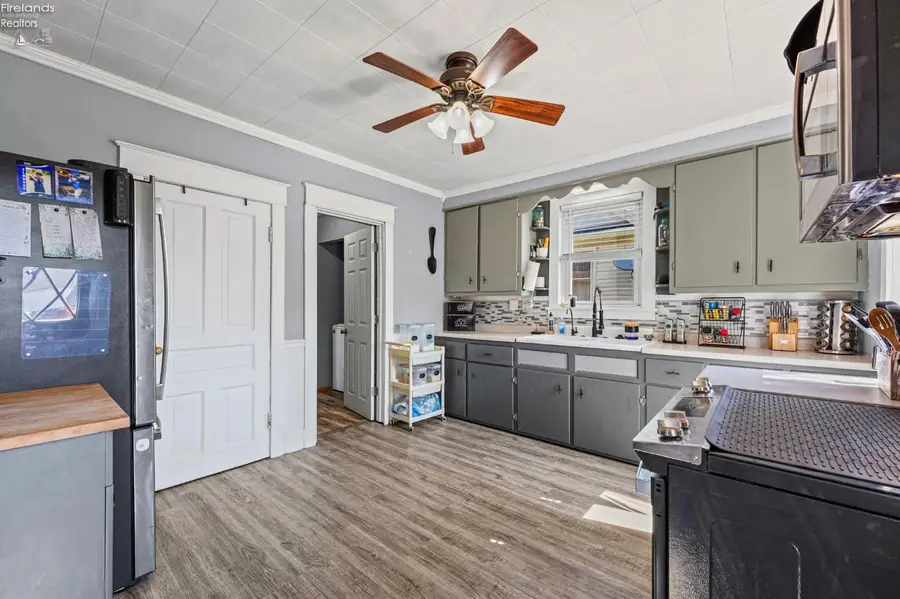 90 Grand Avenue, Tiffin, OH 44883 - #3