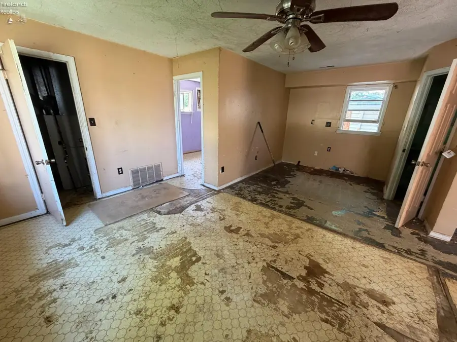 63 Cline Street, Norwalk, OH 44857 - #3