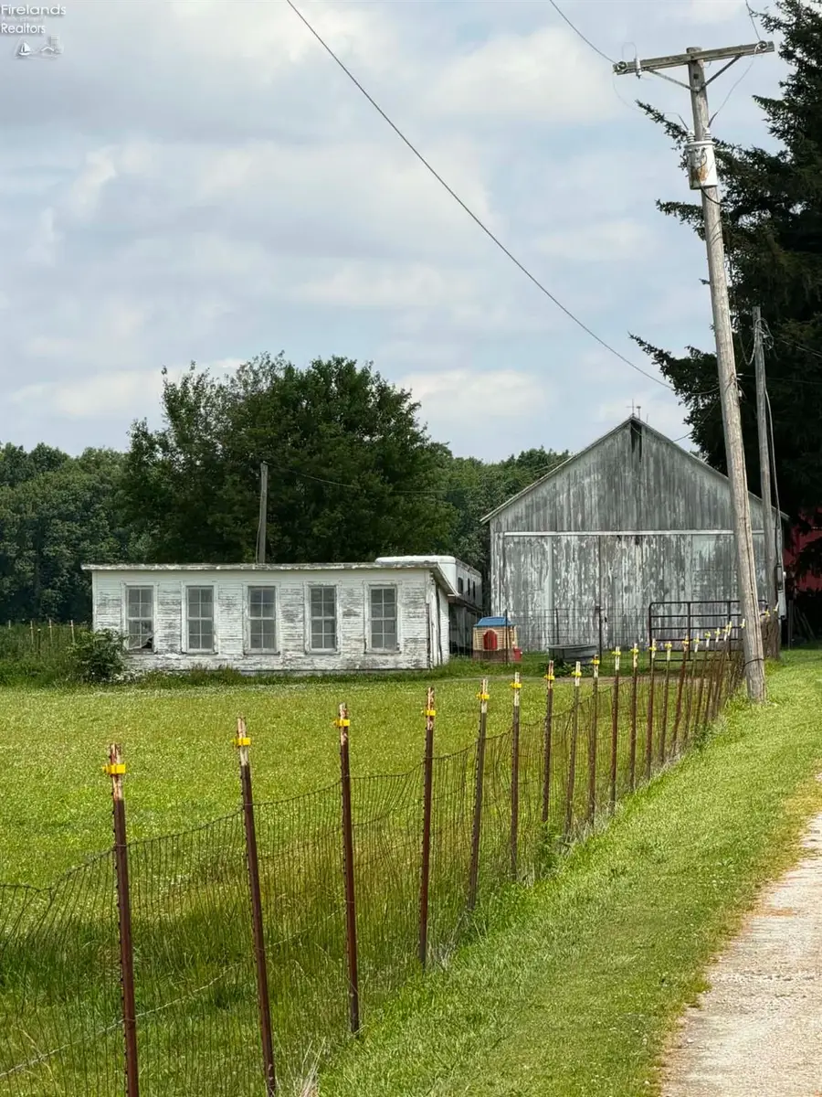 6346 W Us Hwy 6, Gibsonburg, OH 43431 - #3