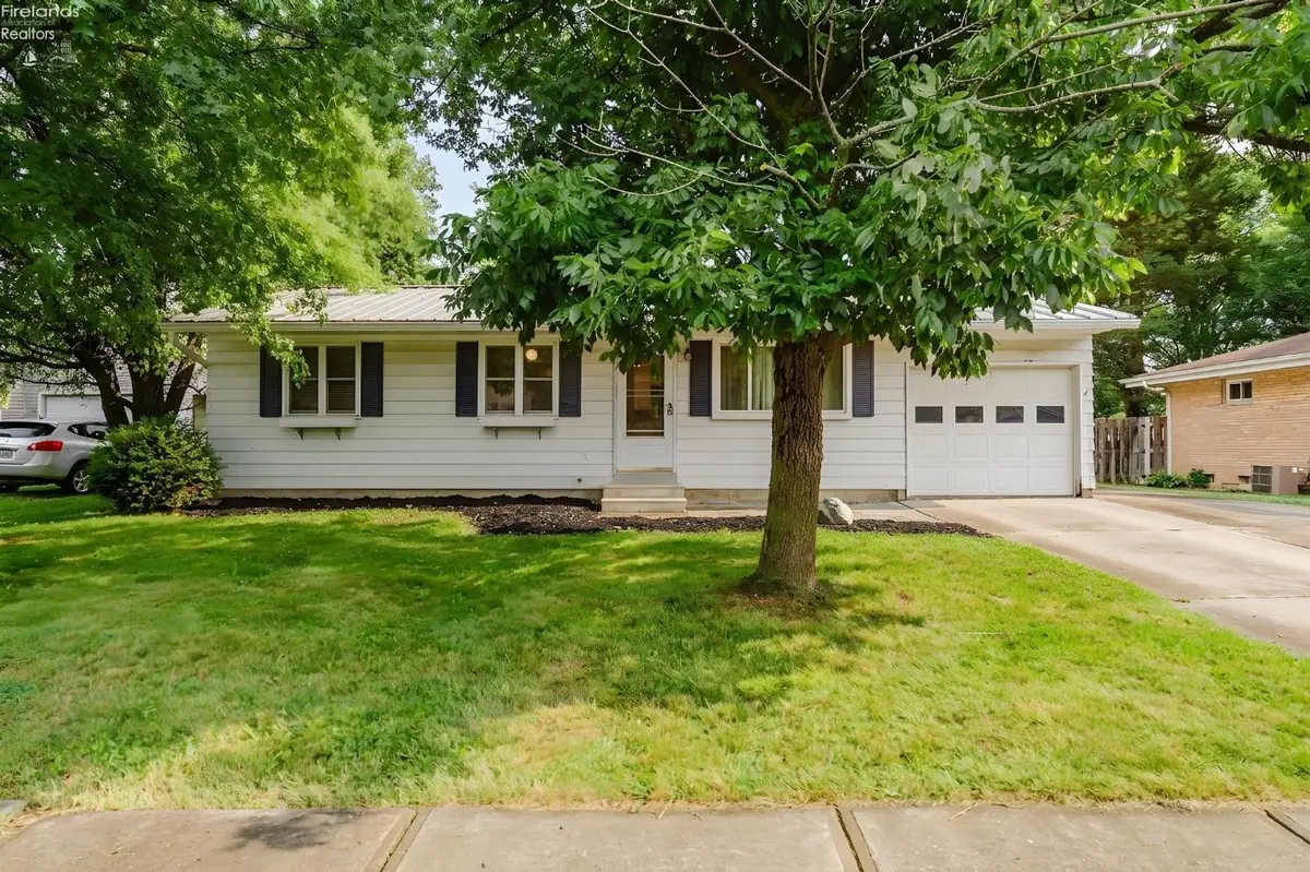 4678 Hollyview, Vermilion, OH 44809 - #1