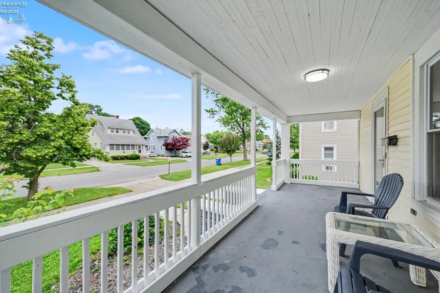 529 Fulton Street, Port Clinton, OH 43452 - #2