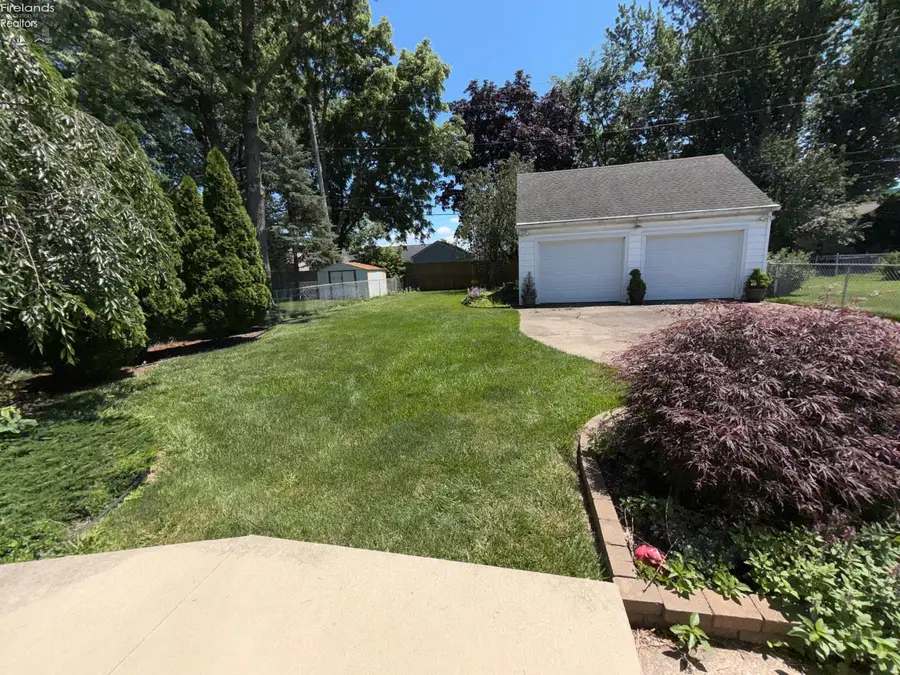 214 48th Street, Sandusky, OH 44870 - #3