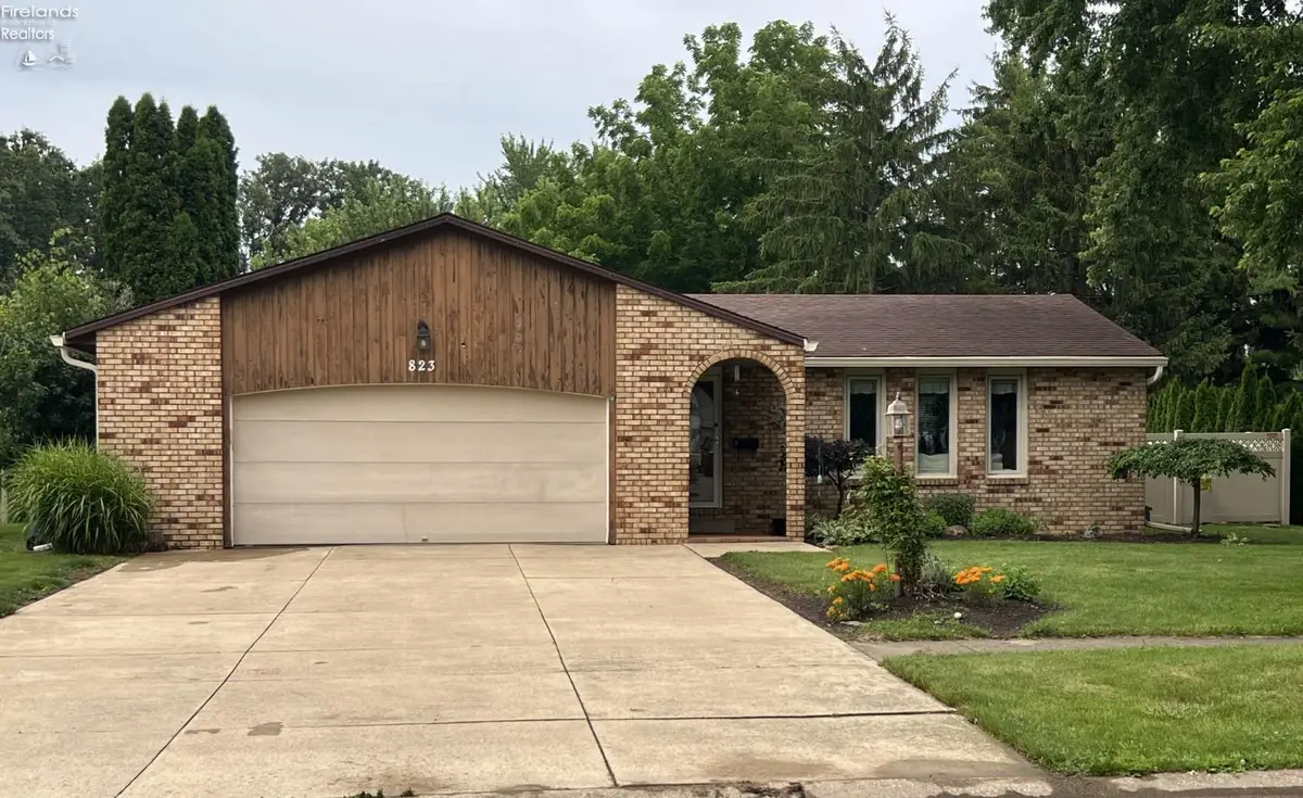 823 Gloucester Drive, Huron, OH 44839 - #1