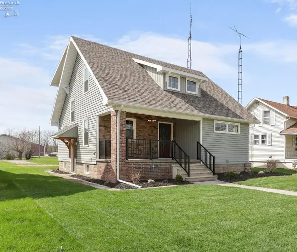 547 N Church Street, Oak Harbor, OH 43449