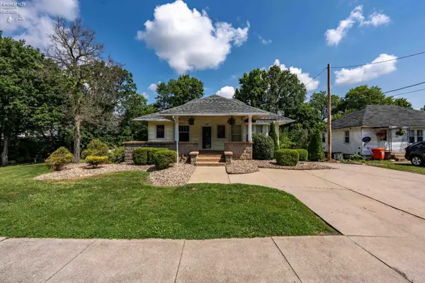 293 Monroe Street, Monroeville, OH 44847