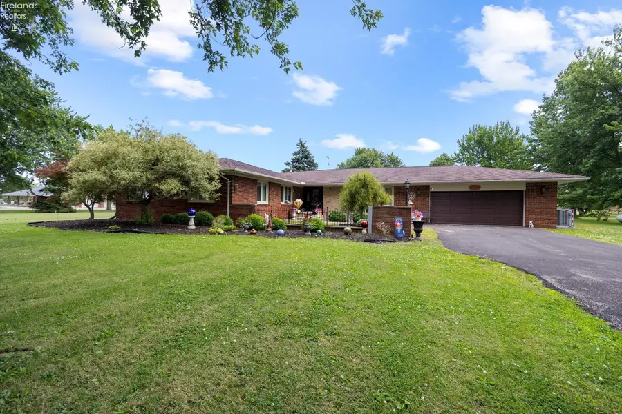 1361 N Tettau Road, Port Clinton, OH 43452 - #3