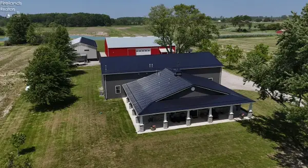 5111 Port Clinton Eastern, Port Clinton, OH 43452