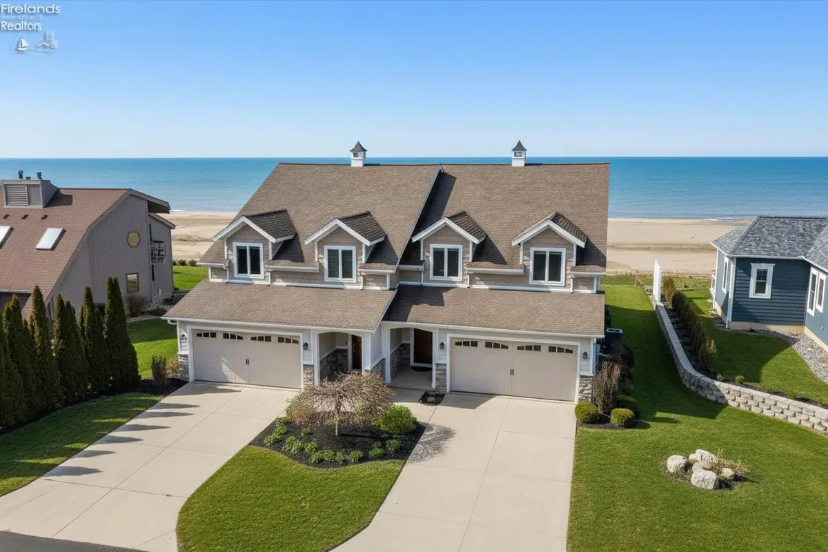 2513 E Sand Road, Port Clinton, OH 43452 - #1
