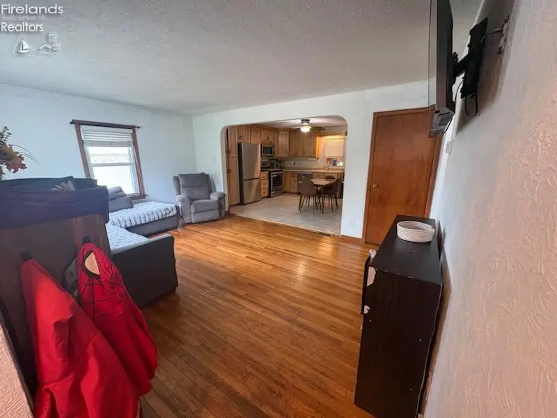 207 Gibson Street, Tiffin, OH 44883 - #3