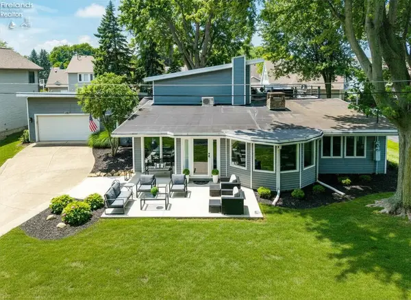 1005 Lakeview Road, Huron, OH 44839