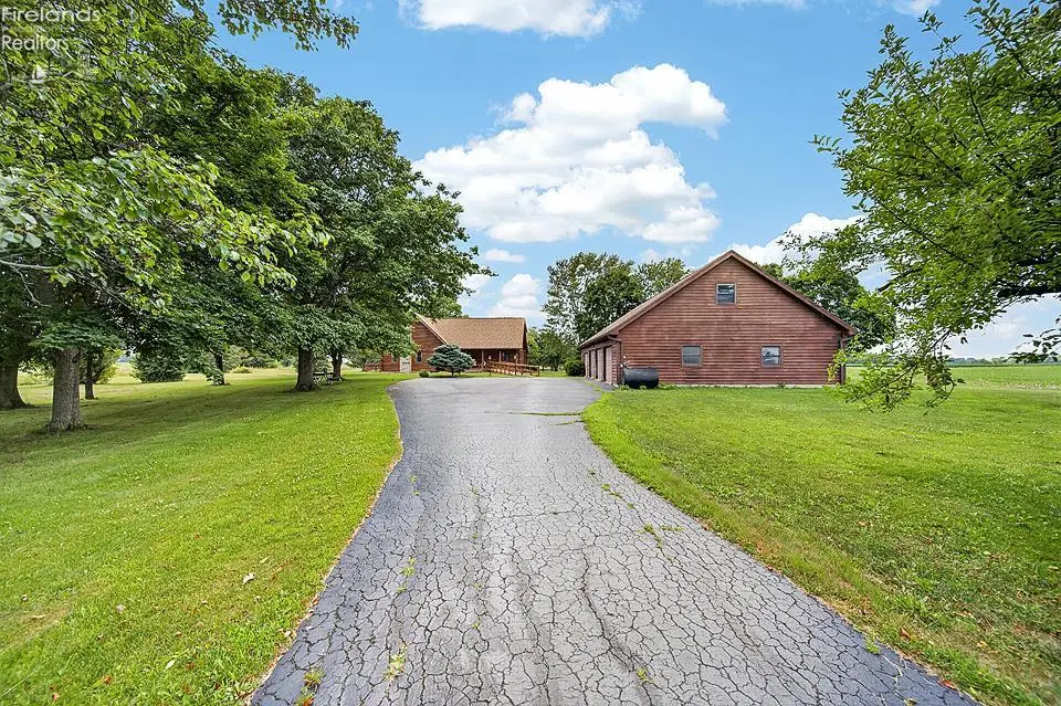 6428 County Road 330, Fostoria, OH 44830 - #1