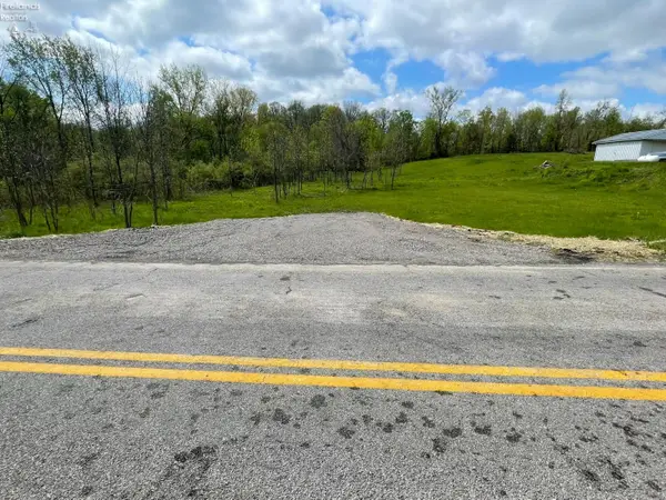 4357 W Townline Road 12, Willard, OH 44890