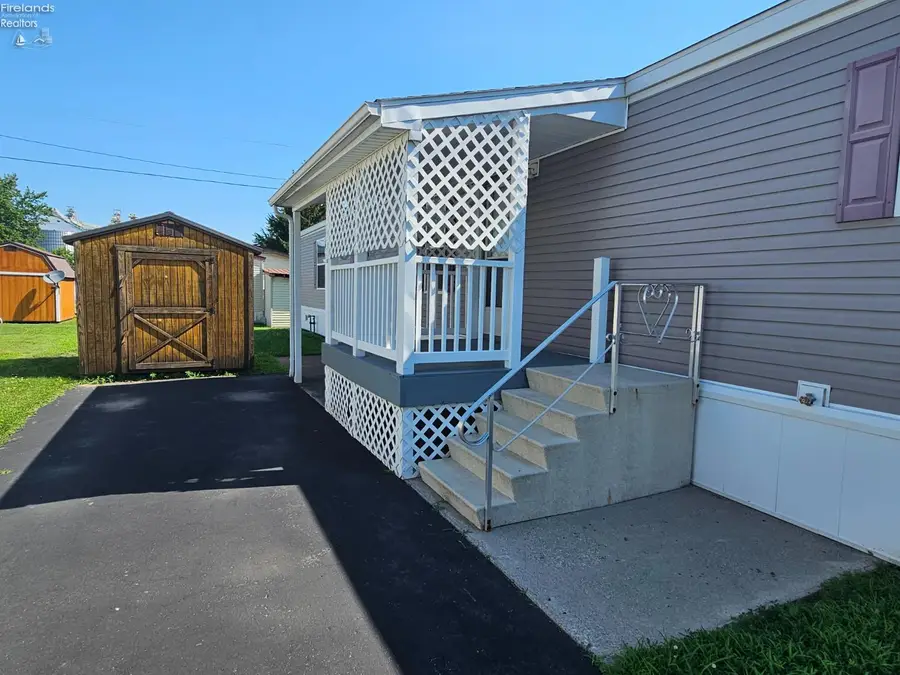 1250 Burkholder Road #11, Clyde, OH 43410 - #2