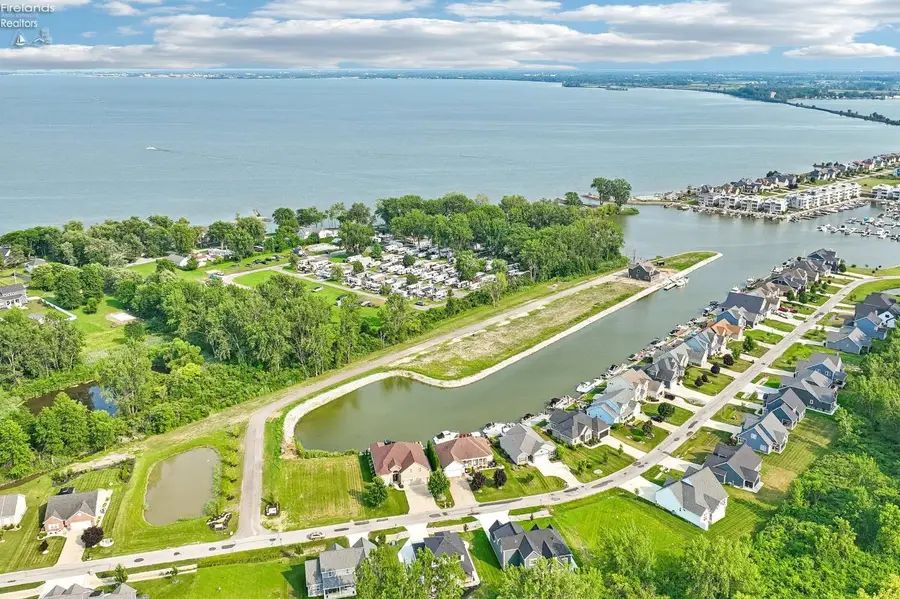 2238 S Harbor Bay Drive, Marblehead, OH 43440 - #2