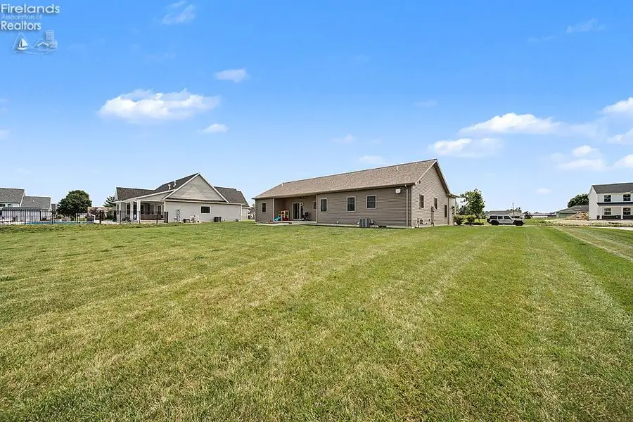 844 Autumn Avenue, Carey, OH 43316 - #3