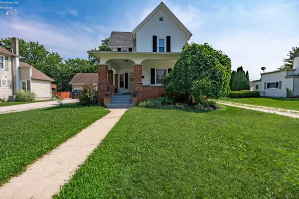 523 W Madison Street, Gibsonburg, OH 43431