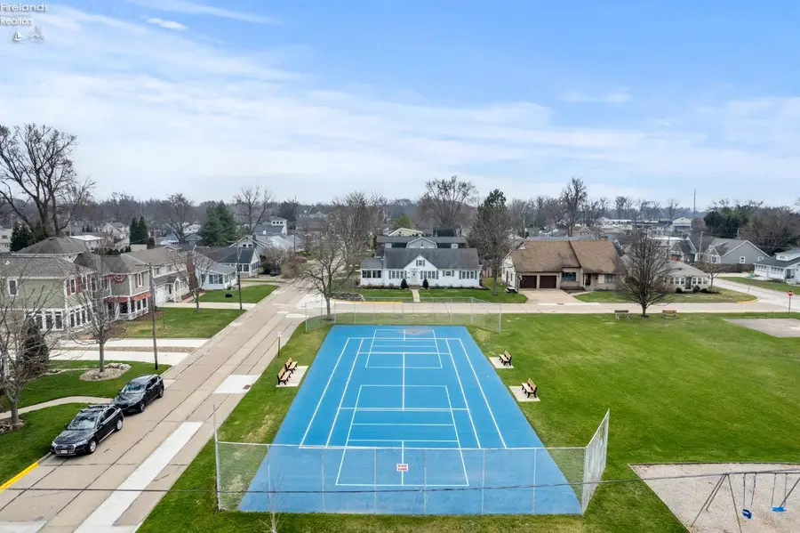 419 Miami Place, Huron, OH 44839 - #2