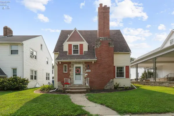 418 S Arch Street, Fremont, OH 43420