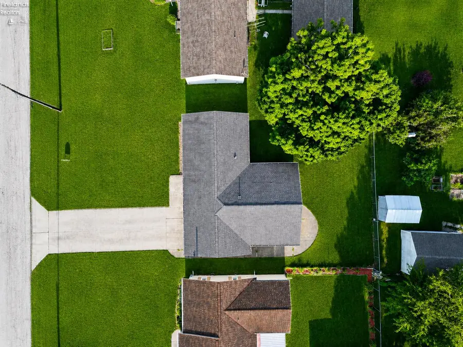 607 Ball Avenue, Fremont, OH 43420 - #2