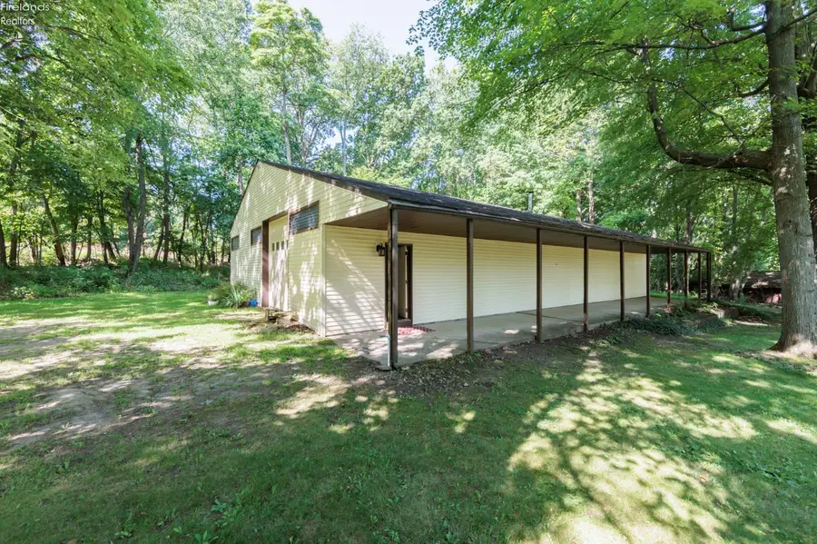7588 Rice Road, Amherst, OH 44001 - #2
