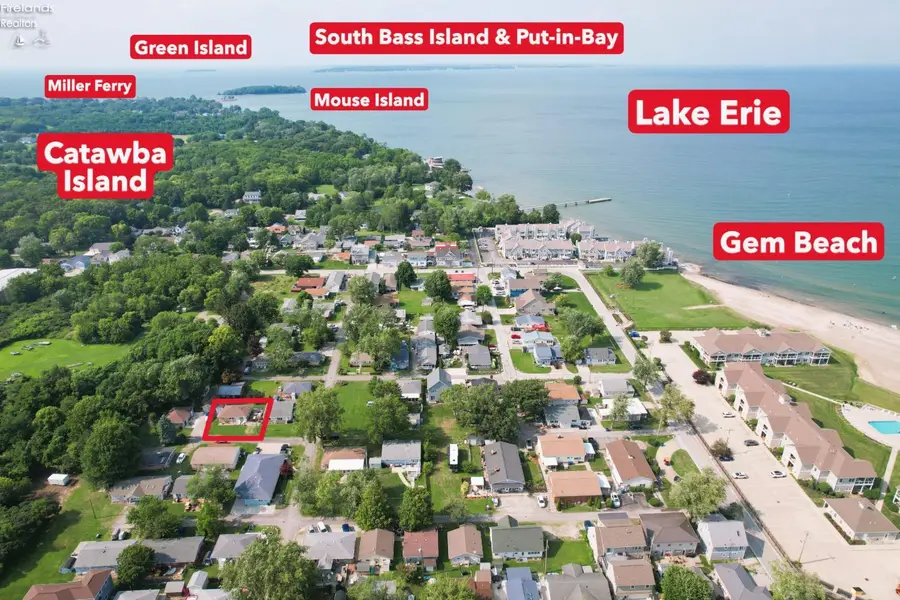 5821 E Peach Street, Port Clinton, OH 43452 - #3