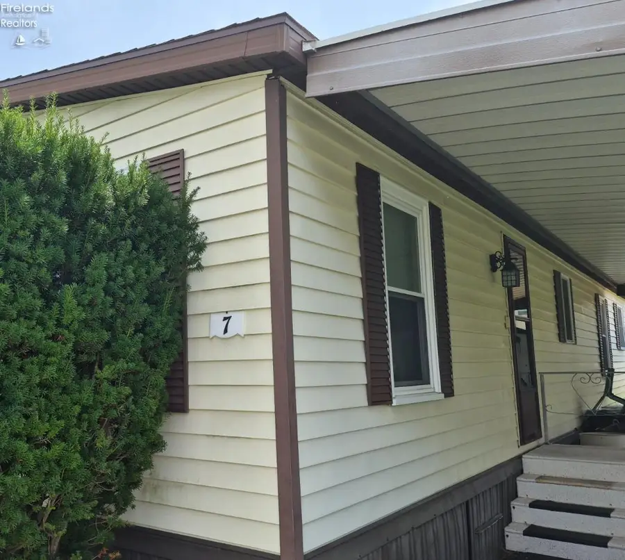1600 Cedar Street #7, Fremont, OH 43420 - #2