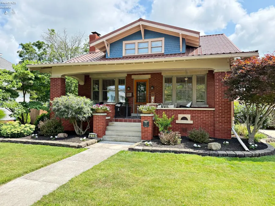 215 Melmore Street, Tiffin, OH 44883 - #3