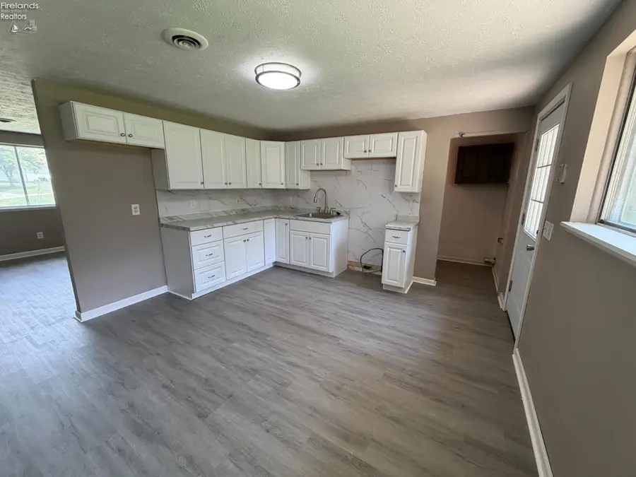 7 Carriage Court, Norwalk, OH 44857 - #3