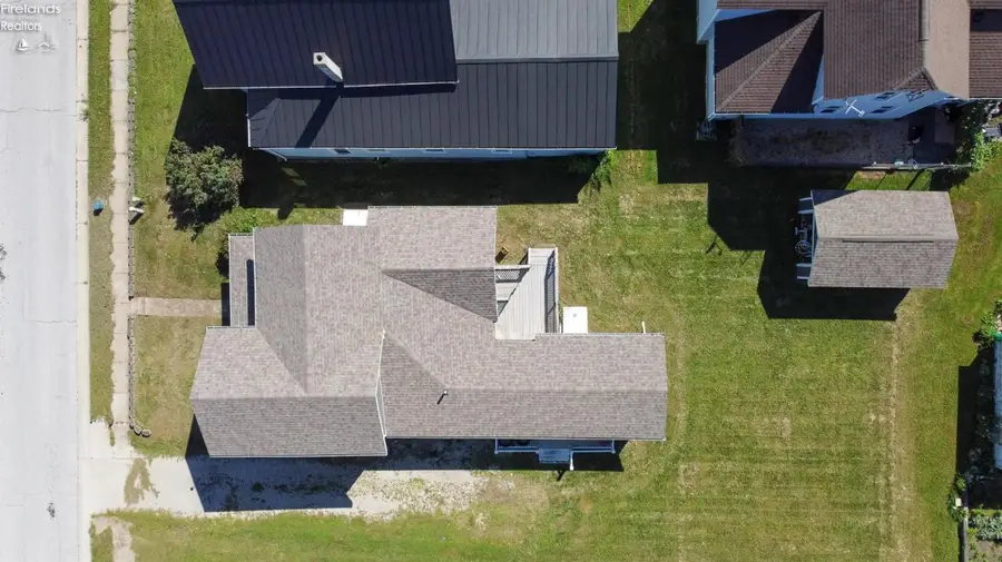 106 W Grant Street, Clyde, OH 43410 - #3