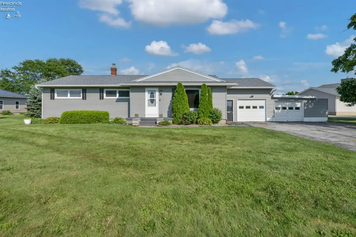 5208 Hayes Avenue, Sandusky, OH 44870 - #1