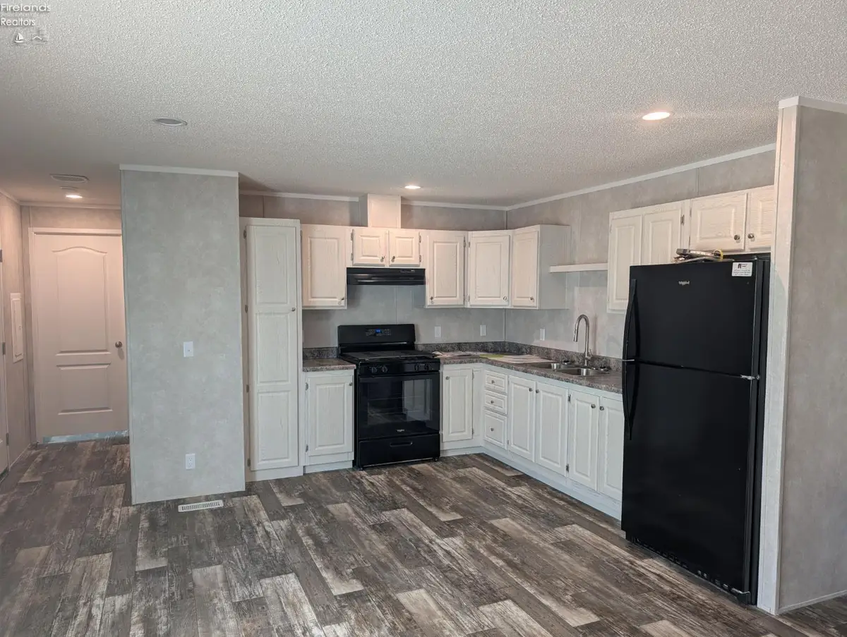 111 Flatrock Road #16, Bellevue, OH 44836 - #1