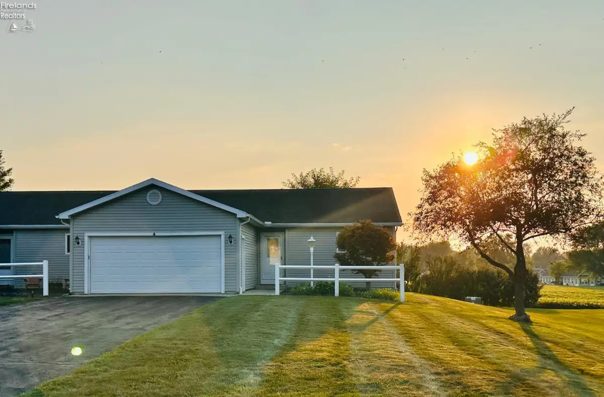 520 Autumnwood Drive #A, Tiffin, OH 44883 - #1