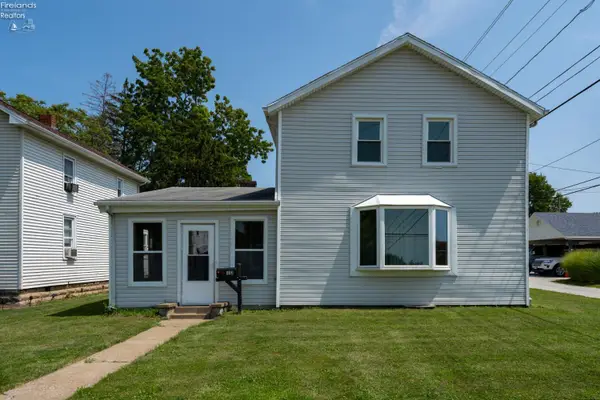 513 Washington Street, Port Clinton, OH 43452