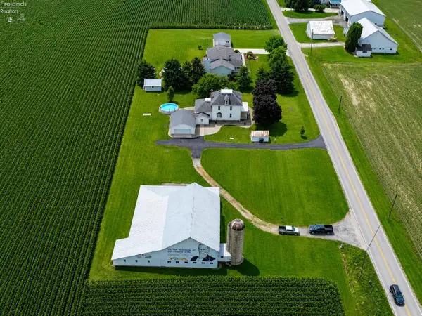 3265 Fangboner Road, Fremont, OH 43420