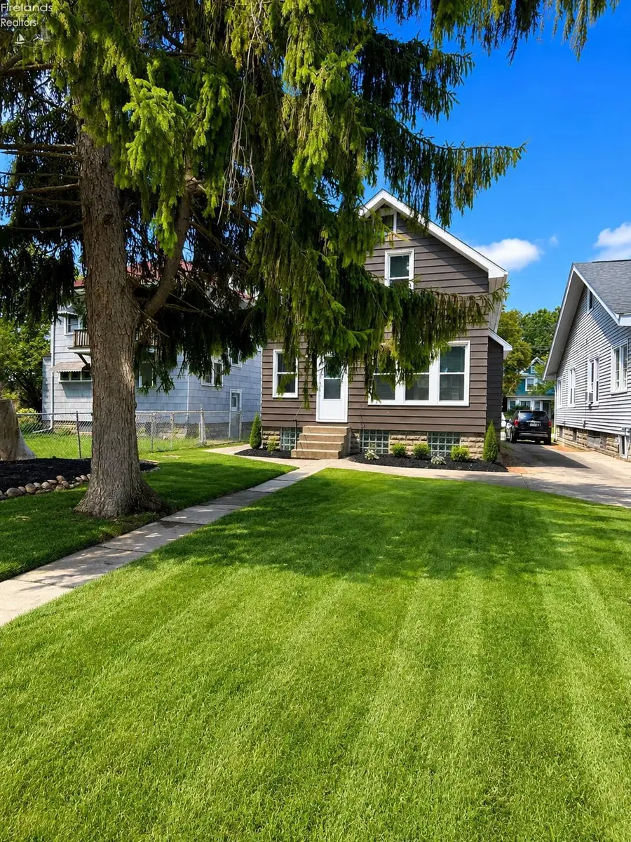 1606 Mcdonough Street, Sandusky, OH 44870 - #2