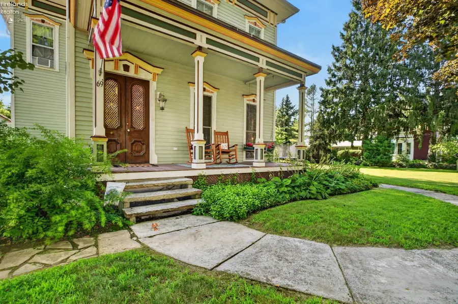 69 E Edison Drive, Milan, OH 44846 - #2