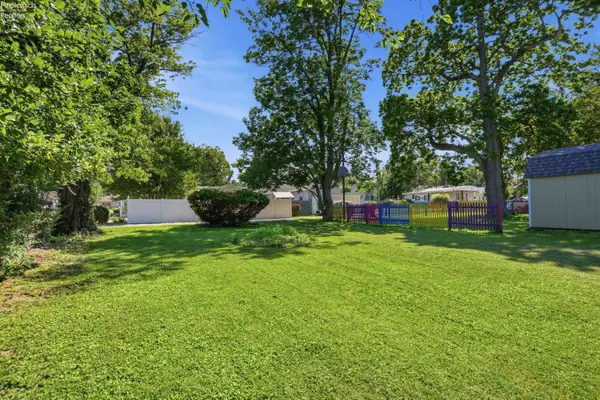 31 Swanson Street, Huron, OH 44839